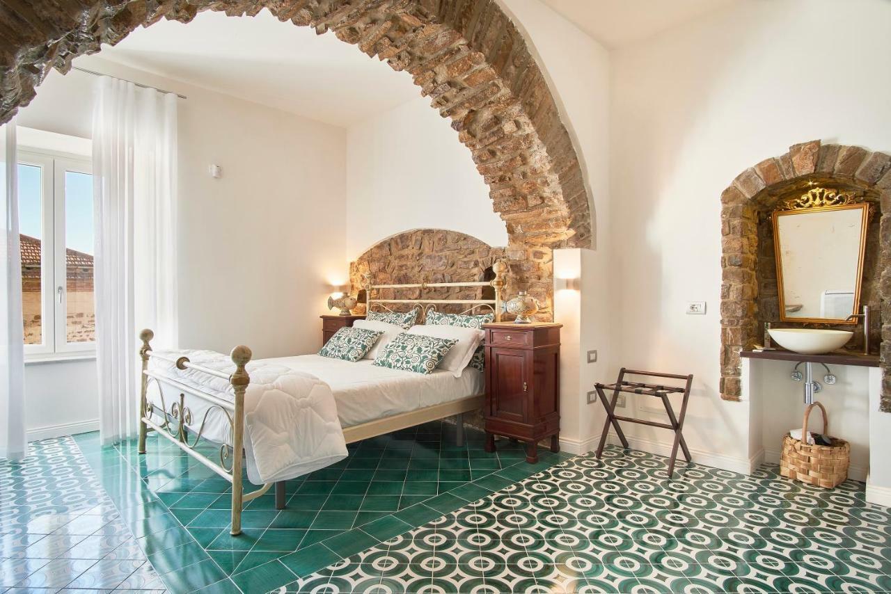 Palazzo Gentilcore Castellabate Bagian luar foto